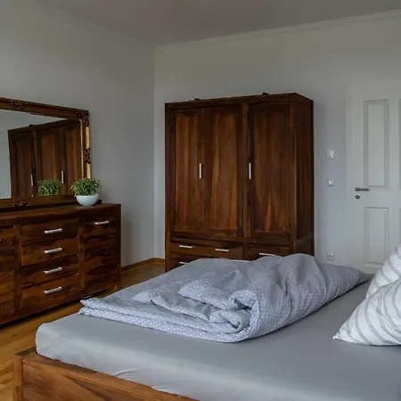 Apartment Konig Residenz